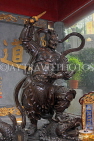 HONG KONG, Kowloon, Wong Tai Sin Temple, Warrior statue, HK1203JPL