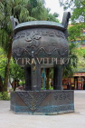 HONG KONG, Lantau Island, Po Lin Monastery, courtyard, large bronze couldron, HK824JPL