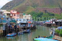 HONG KONG, Lantau Island, Tai O fishing village, stilt houses and boats, HK721JPL