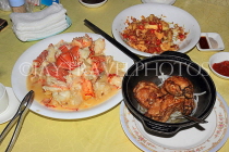 HONG KONG, Sai Kung, waterfront, Hung Kee Seafood Restaurant, Lobster, Squid and Oyster dishes, HK1400JPL