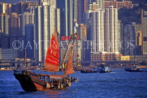 HONG KONG, Victoria Harbour, Junk boat in harbour, HK668JPL