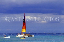 Hawaiian Islands, OAHU, catamaran pleasure boat, out at sea, HAW362JPL