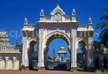 INDIA, South India, Karnataka, MYSORE, Maharaja's Palace, gateway, IND1186JPL
