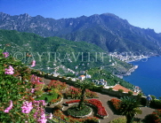 ITALY, Campania, Amalfi Coast, RAVELLO, Villa Rufolo Gardens, coast and Gulf of Salerno, ITL913JPL