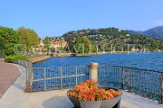 ITALY, Lombardy, COMO, Lake Como, lakeside view and promenade, ITL2143JPL