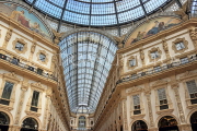 ITALY, Lombardy, MILAN, Piazza Del Duomo, Galleria Vittorio Emanuele II, interior, TL2036JPL