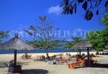 Indonesia, BALI, Sanur Beach and tourists sunbathing, BAL1032JPL