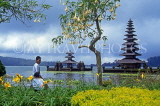 Indonesia, BALI, Tabanan, Lake Bratan, Pura Ulun Danu Temple, BAL940JPL