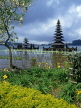 Indonesia, BALI, Tabanan, Lake Bratan, Pura Ulun Danu temple, BAL636JPL