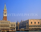 Italy, VENICE, St Mark's Square, Doge's Palace (right) and Campanile, ITL1760JPL