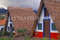 MADEIRA, Santana, Palheiros (traditional thatched houses), MAD1239JPL