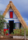 MADEIRA, Santana village, Palheiro (traditional thatched house), MAD1013JPL