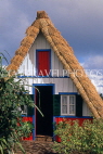 MADEIRA, Santana village, Palheiro (traditional thatched house), MAD209JPL