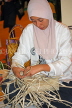 MALAYSIA, traditional crafts, Pandanus leaf weaving, worker weaving bag, MSA608JPL