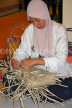 MALAYSIA, traditional crafts, Pandanus leaf weaving, worker weaving bag, MSA610JPL