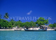 MALDIVE ISLANDS, Gulhi, local fishing island village and dhoni (fishing boat), MAL657JPL