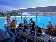 MALDIVE ISLANDS, boat with scuba divers preparing for trip, MAL450JPL