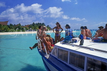 MALDIVE ISLANDS, boat with tourists on day trip, MAL09JPL