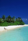 MALDIVE ISLANDS, island, seascape with sunbahter on beach, MAL25JPL
