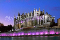 MALLORCA, Palma, La Seu Cathedral and and fortress wall, night illuminations, SPN1446JPL