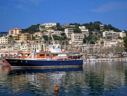 MALLORCA, Puerto Soller, town centre and waterfront with boats, MAL1220JPLA