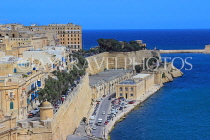 MALTA, Valletta, Upper Barrakka Gardens, view from gardens, MLT815JPL