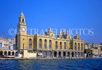 MALTA, Valletta, Vittoriosa, view from sea, MLT741JPL