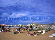 MOROCCO, Agadir, beach and sunbathers, MOR260JPL