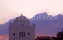 MOROCCO, Marrakesh, building, and dusk view, MOR355JPL