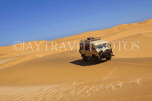 NAMIBIA, Swakopmund, Skeleton Coast, driving the sand dunes, NAM152JPL