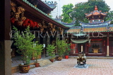 SINGAPORE, Chinatown, Thian Hock Keng Temple, SIN968JPL