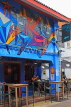 SINGAPORE, Kampong Glam, Arab Quarter, Haji Lane, murals above BluJaz Cafe, SIN1503JPL