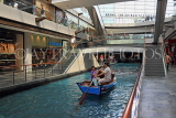 SINGAPORE, Marina Bay Sands, The Shoppers (shopping mall), sampan rides, SIN1107JPL