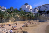 SPAIN, Alicante Province, Costa Blanca, BENIDORM, Playa de Mal (beach) and sunbathers, SP208JPL