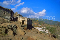 SPAIN, Andalucia, ALPUJARRAS, Sierra Nevada, Busquitar village and old farm ruins, SPN130JPL