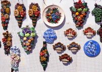 SPAIN, Andalucia, Costa Del Sol, ESTEPONA, sunday market, ceramic wall hangings, SPN762JPL