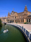 SPAIN, Andalucia, SEVILLE, Plaza De Espana, 1920's architecture, and boating lake, SPN702JPL