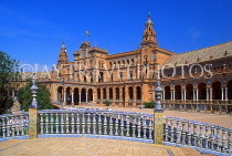 SPAIN, Andalucia, SEVILLE, Plaza De Espana, famous 1920's architecture, SPN786JPL