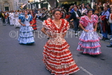 SPAIN, Aragon, ZARAGOZA, Pilar Festival parade, women in traditional dress, SPN412JPL