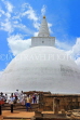 SRI LANKA, Anuradhapura, Mirisaweti dagaba (stupa), and pilgrims, SLK5630JPL