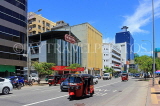 SRI LANKA, Colombo, Galle Road, and traffic, SLK5298JPL