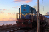 SRI LANKA, Colombo, coastal railway, SLK5285JPL