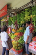 SRI LANKA, Kandy, Kandy Central Market, fruit stalls, SLK4012JPL