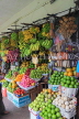 SRI LANKA, Kandy, Kandy Central Market, fruit stalls, SLK4013JPL