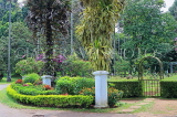 SRI LANKA, Kandy, Peradeniya Botanical Gardens, SLK4828JPL