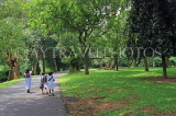 SRI LANKA, Kandy, Peradeniya Botanical Gardens, SLK4860JPL