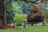 SRI LANKA, Kandy, Peradeniya Botanical Gardens, SLK4892JPL