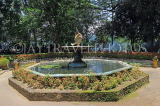 SRI LANKA, Kandy, Raja Wasala Park (Wace Park), fountain, SLK3757JPL