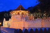 SRI LANKA, Kandy, Temple of the Tooth (Dalada Maligawa), illuminated at night, SLK3450JPL