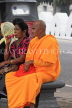 SRI LANKA, Kandy, woman Buddhist Monk, SLK3929JPL